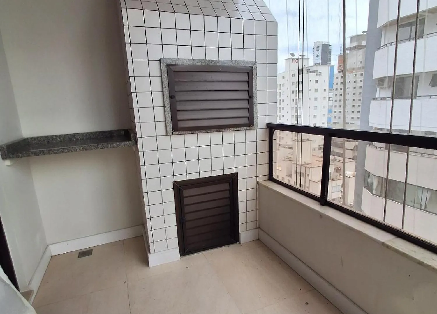 Apartman Apto Com Sacada Balneário Camboriú